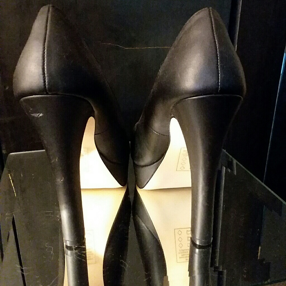 Platforms - Picture 4 of 5